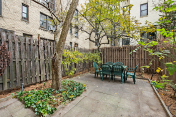 6 west 95-garden